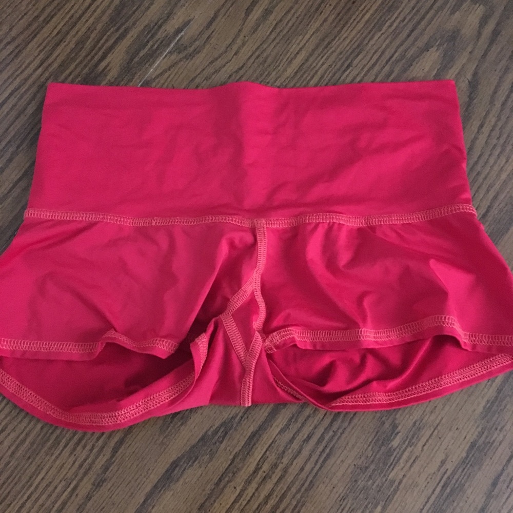 Teeki Yoga Shorts